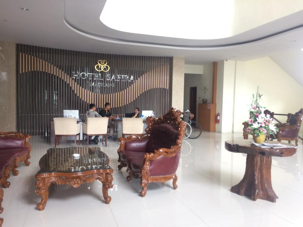 Hotel Safira Magelang Kültér fotó