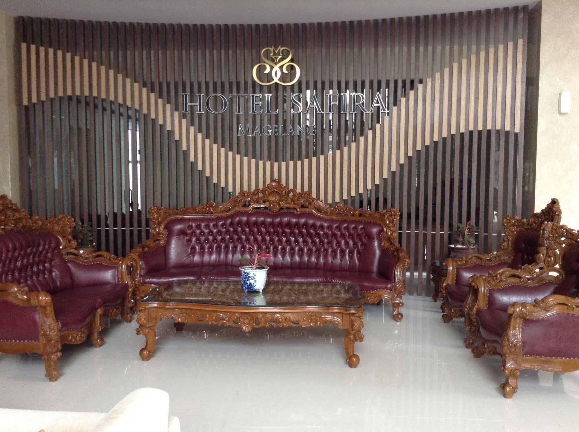 Hotel Safira Magelang Kültér fotó